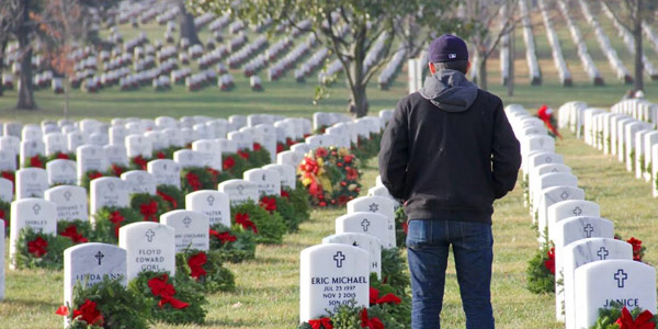 Estes Delivers Wreaths To Veteran Cemeteries